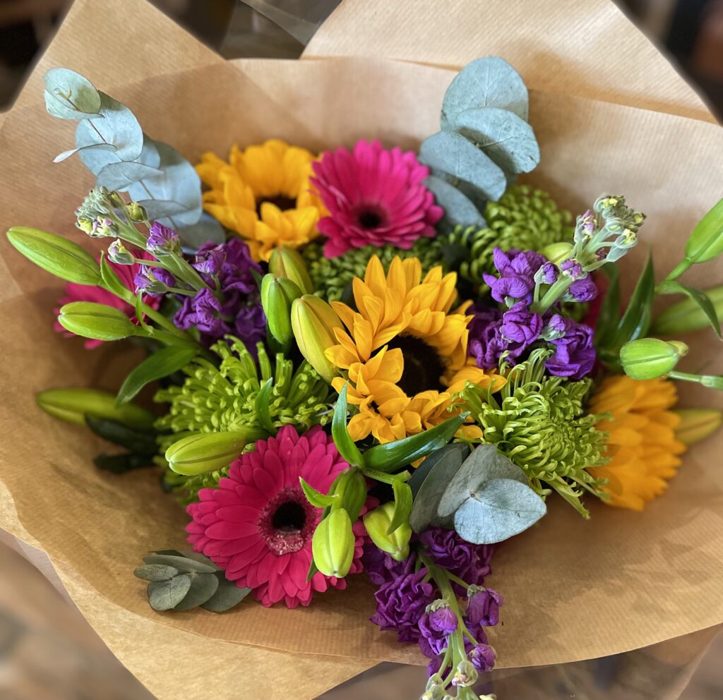 Roses Florist Visit Chislehurst