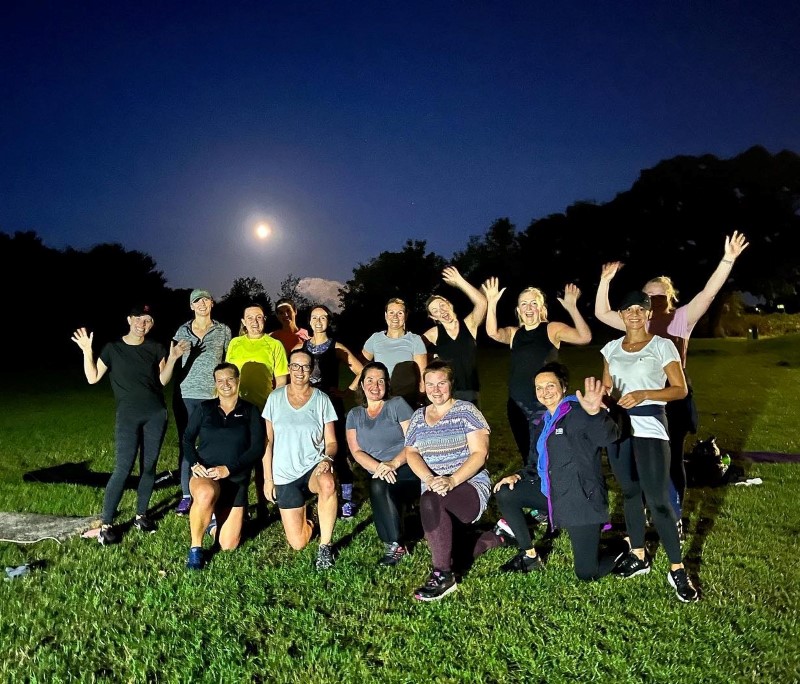 7 benefits of outdoor group exercise